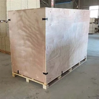 Stohovateľné preglejkové boxy